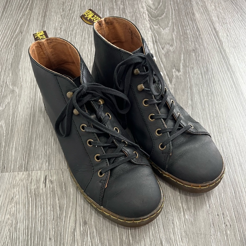 DOC MARTENS Coburg Black Leather EUR 41